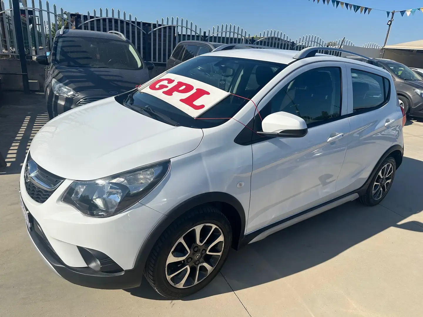 Opel Karl 1.0 Rocks IMP.GPL Weiß - 1