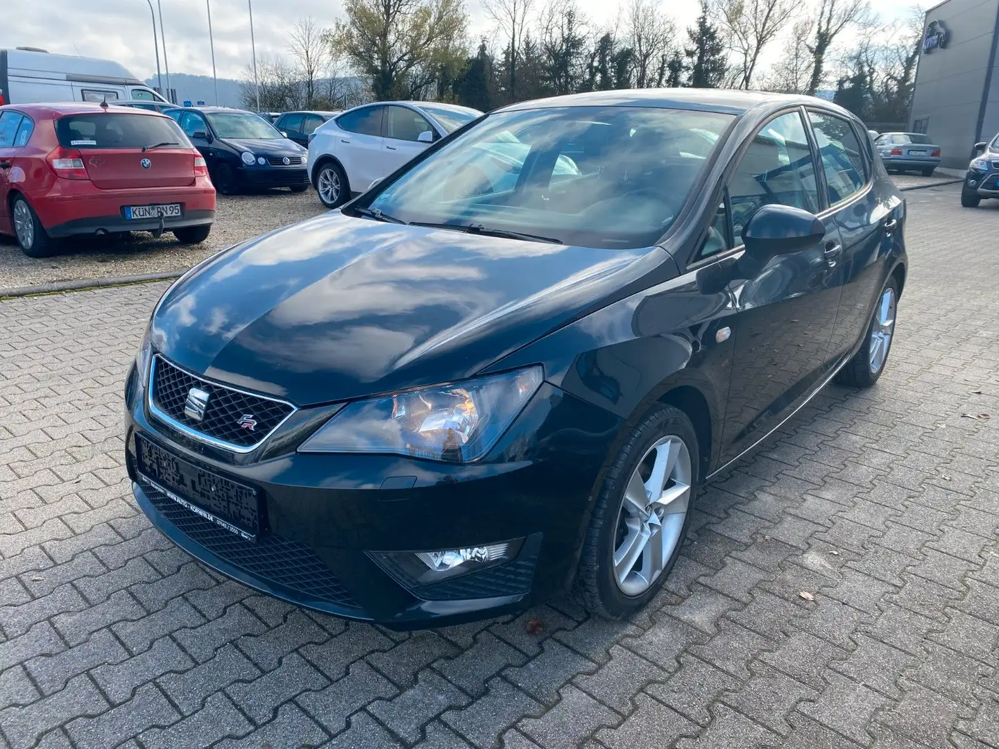SEAT Ibiza Lim. FR Schwarz - 1