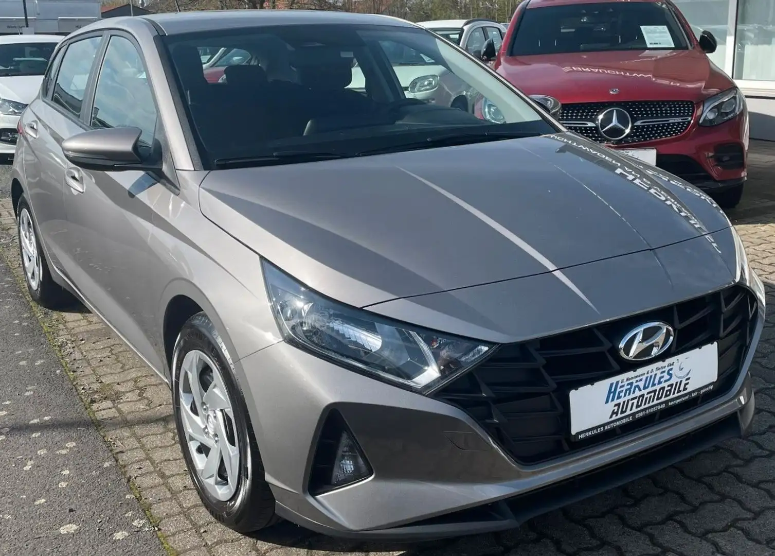 Hyundai i20 1.2 Klima/Bluetooth/PDC hinten/Sofort! Beżowy - 1