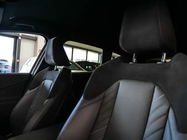BMW X3 view 10