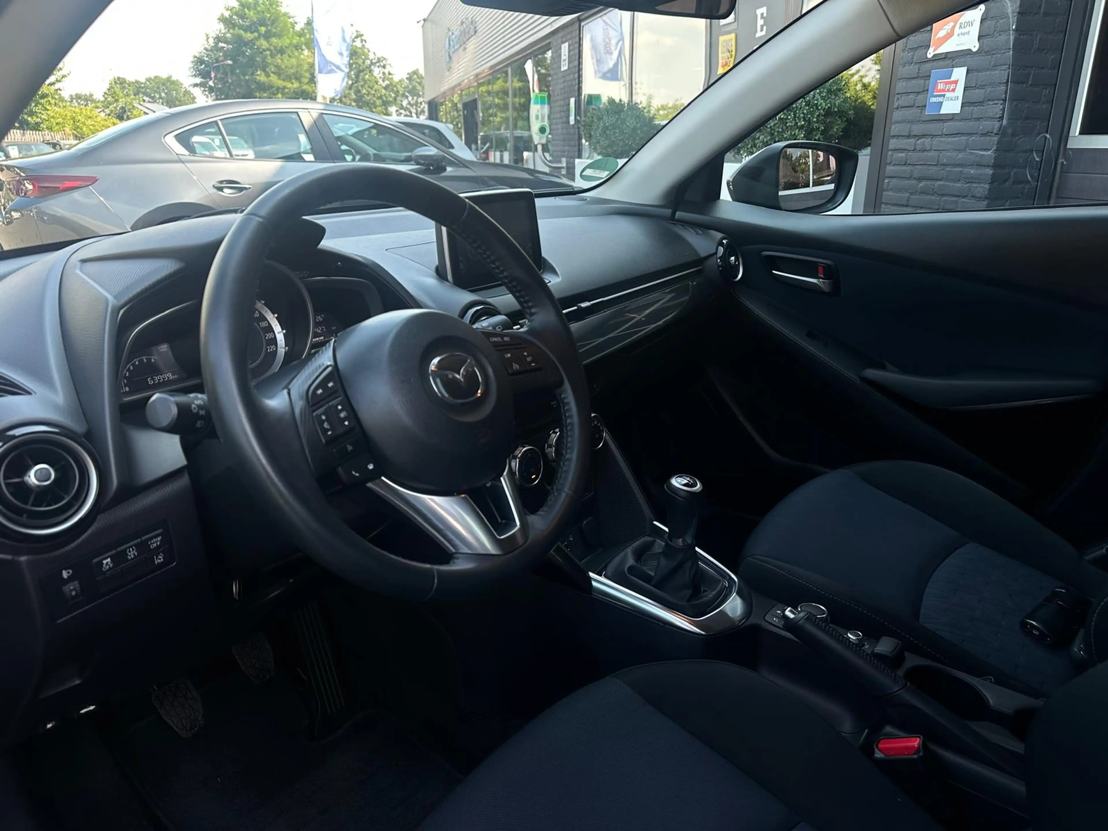 Mazda 2 1.5 Skyactiv-G TS+, Airco, Bluetooth, Cruise, Navi — photo 2