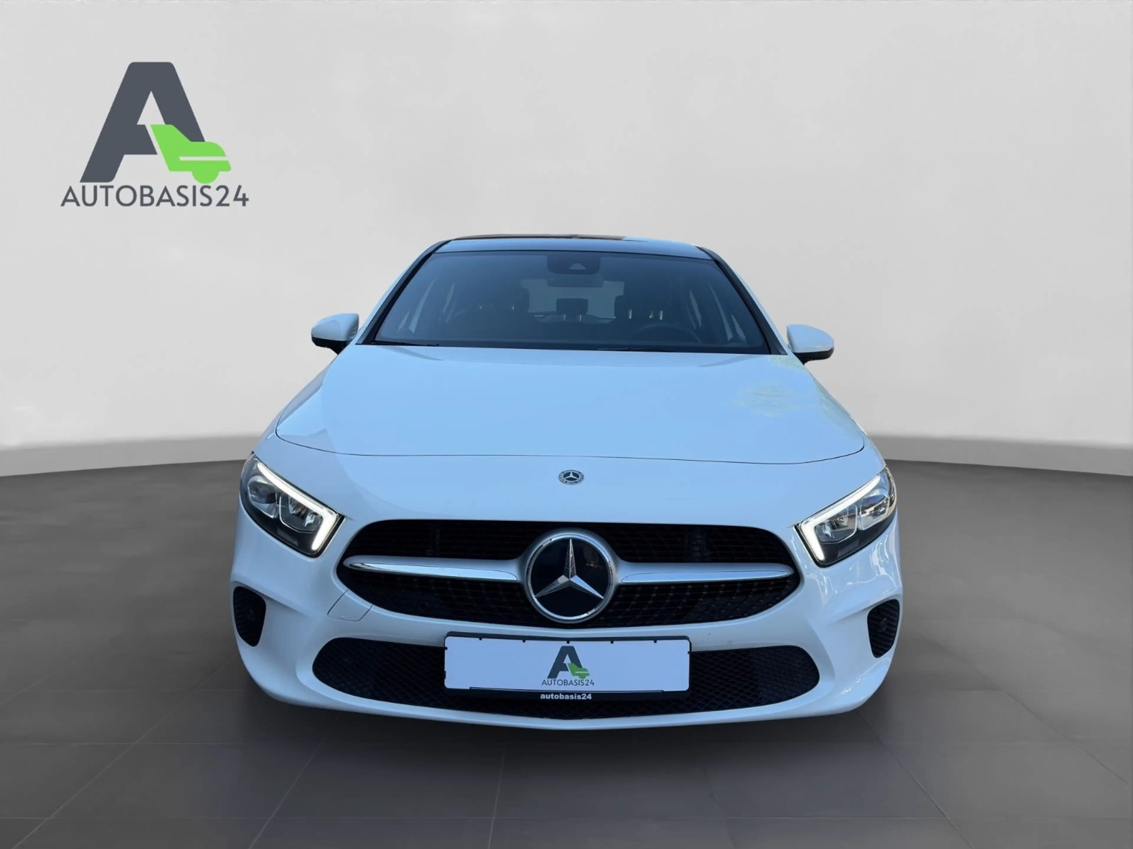 Mercedes-Benz A 220 Edition 19 *LED*KAMERA*PANO*AHK*AMBIENTE* — photo 8