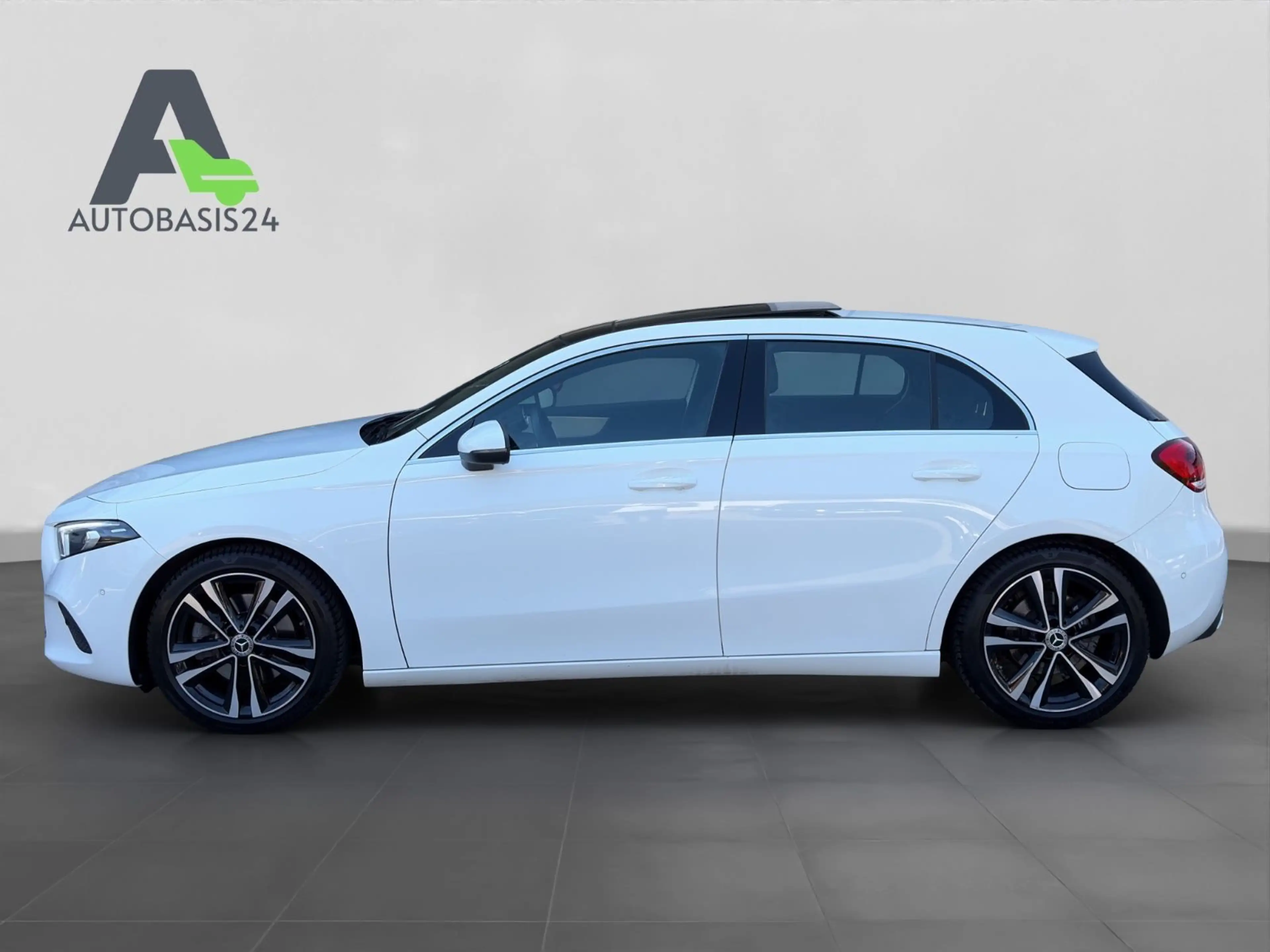 Mercedes-Benz A 220 Edition 19 *LED*KAMERA*PANO*AHK*AMBIENTE* — photo 2