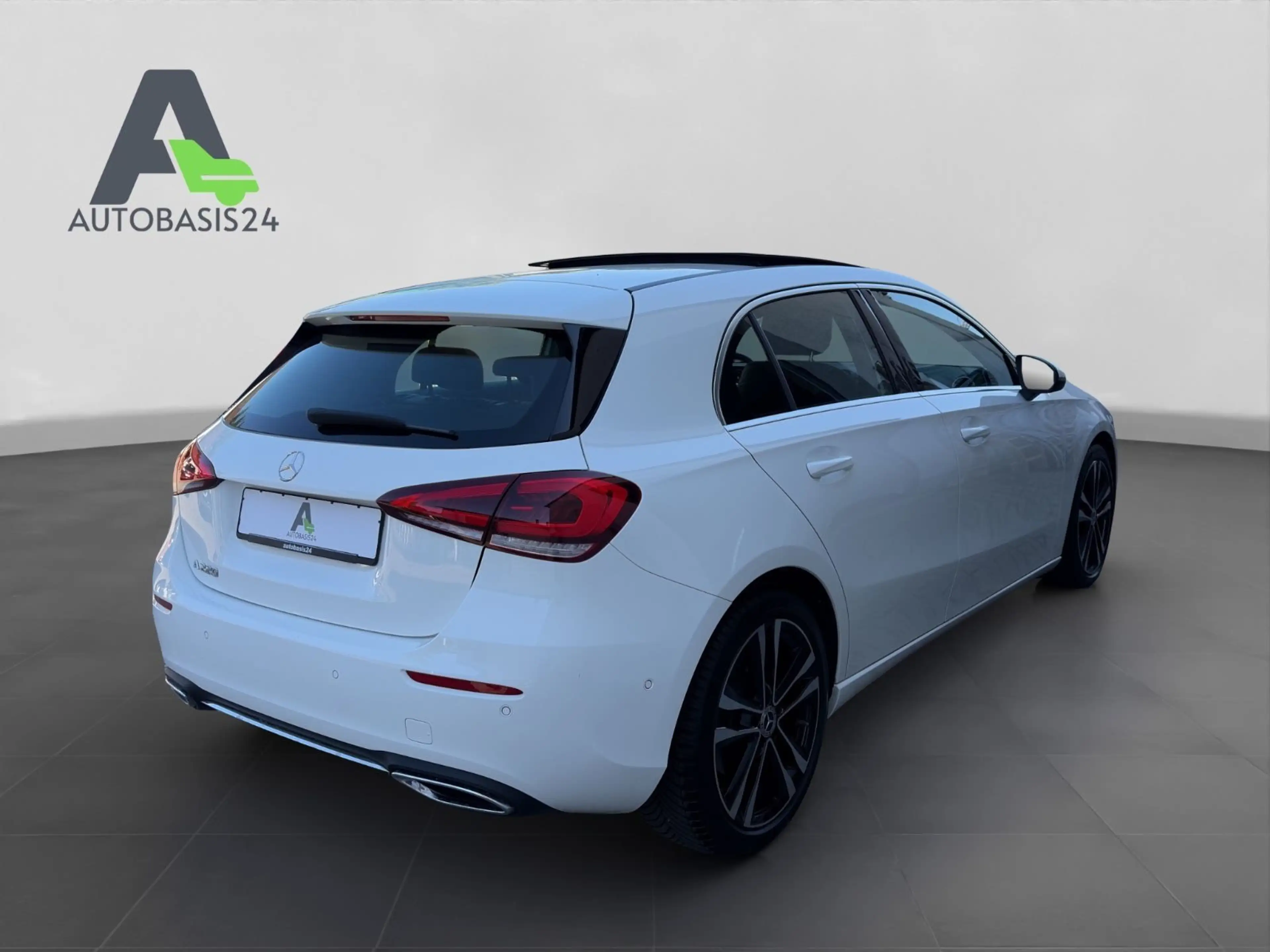 Mercedes-Benz A 220 Edition 19 *LED*KAMERA*PANO*AHK*AMBIENTE* — photo 5