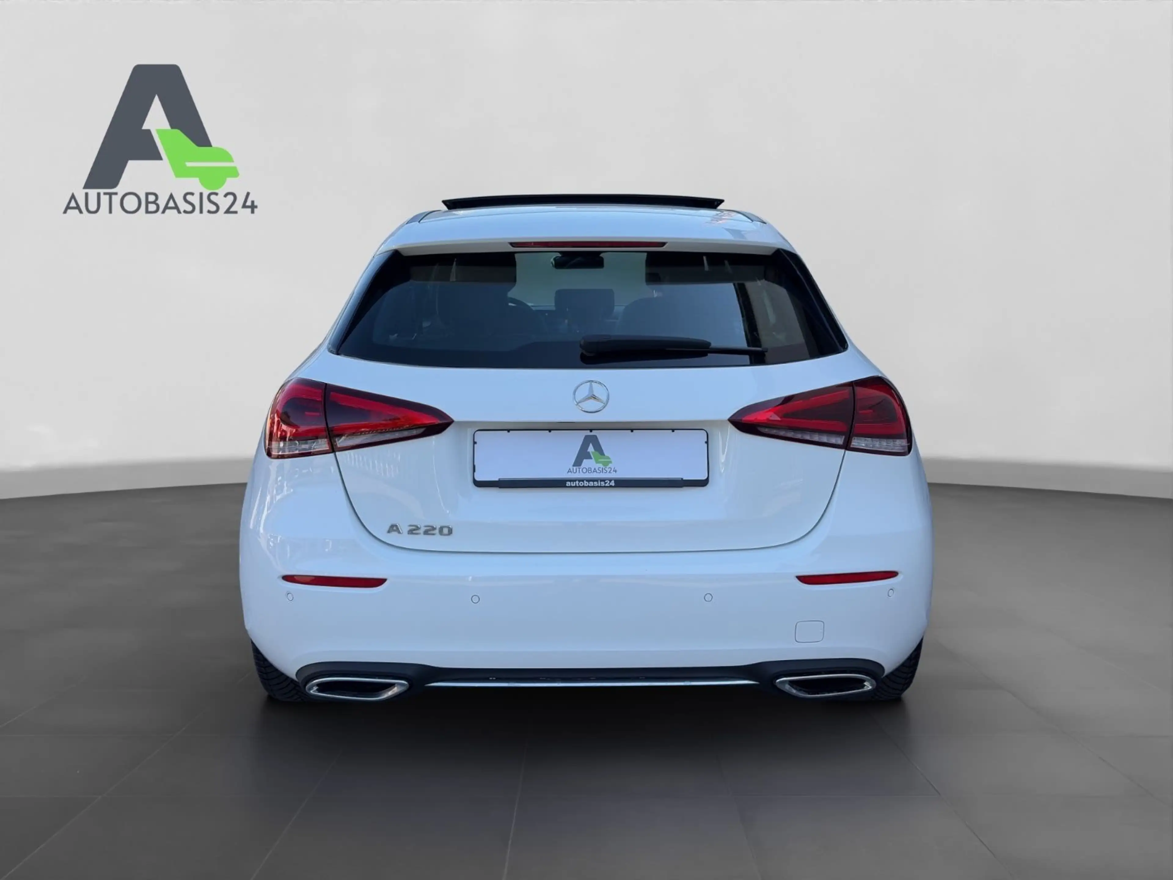 Mercedes-Benz A 220 Edition 19 *LED*KAMERA*PANO*AHK*AMBIENTE* — photo 4