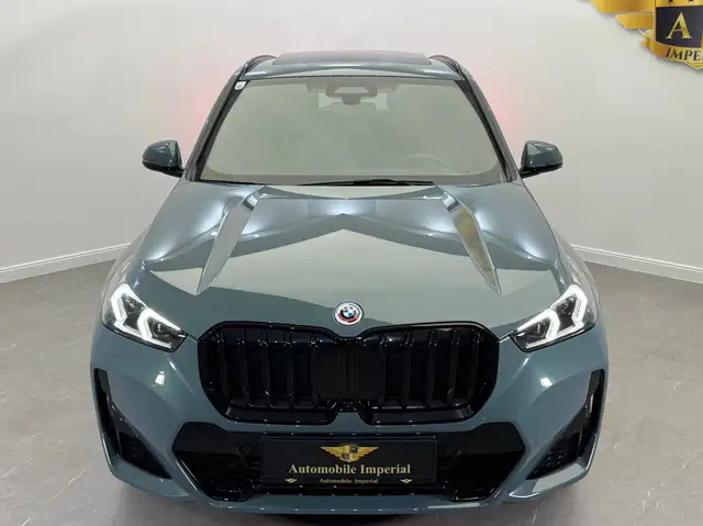 BMW X1 view 5