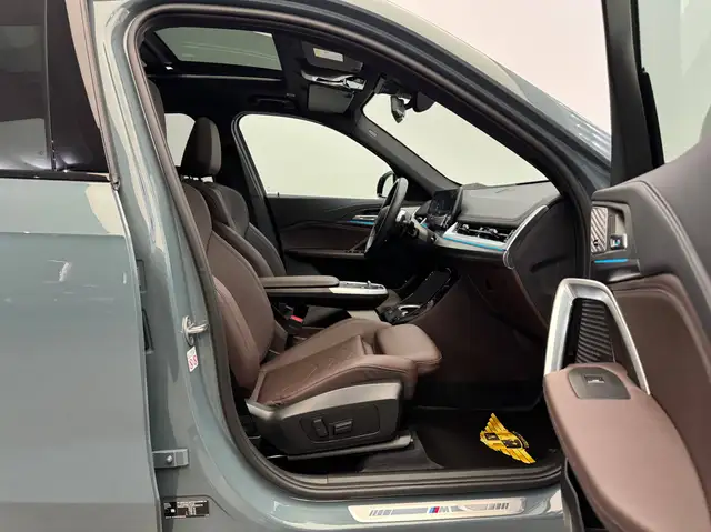 BMW X1 view 16