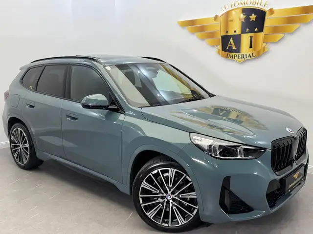 BMW X1 main image