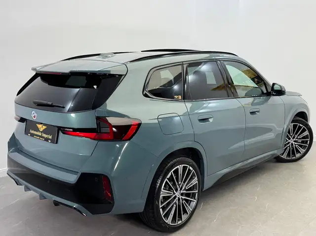 BMW X1 view 4