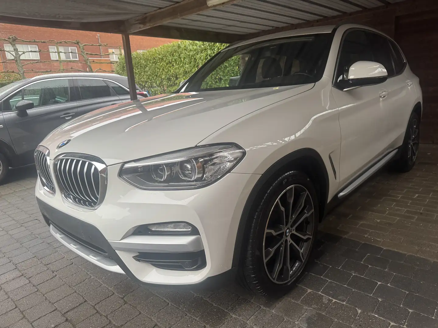 BMW X3 X Drive20d Aut. XLine in nw staat 18000,-excl - 2