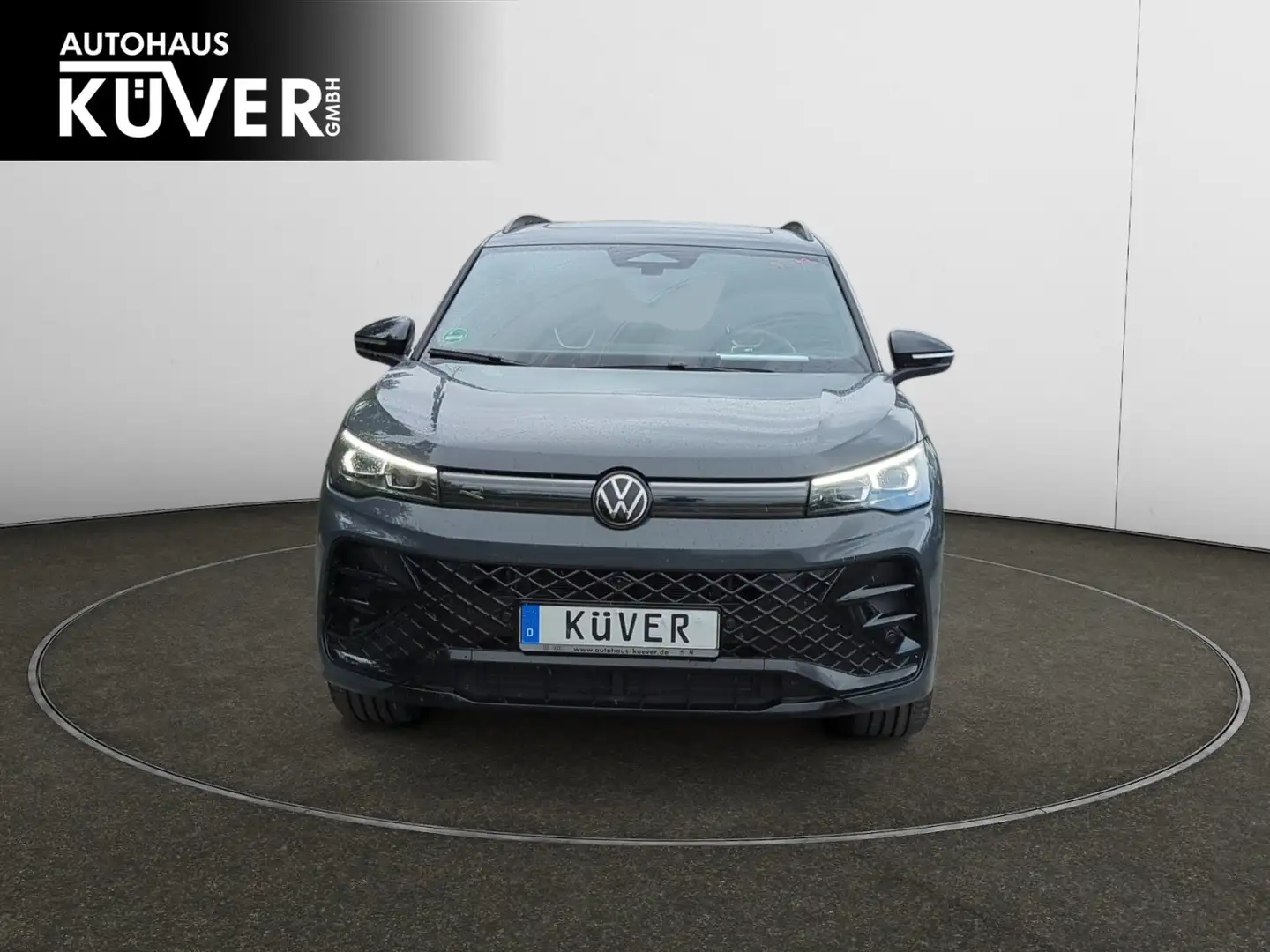 Volkswagen Tiguan R-Line 2.0 TDI DSG Navi+Pano+AHK+IQ+ACC Grau - 2