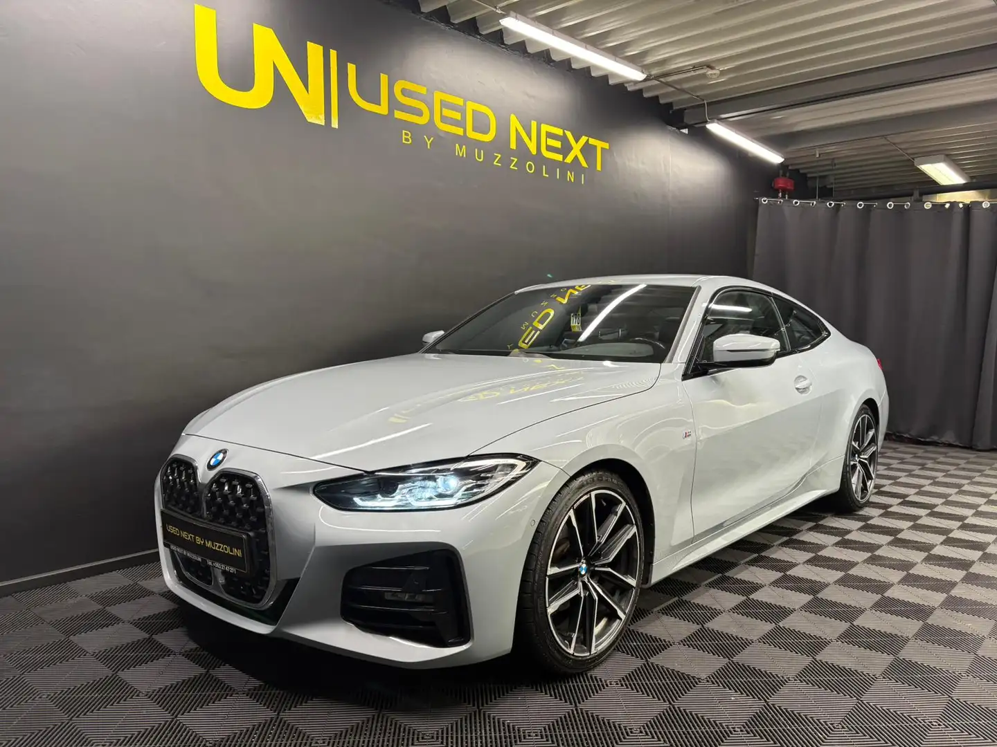BMW 420 d Coupé aut M-Sport Gris - 1