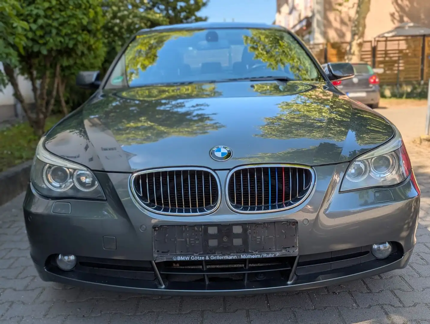 BMW 523 i LPG Anlage Grau - 2