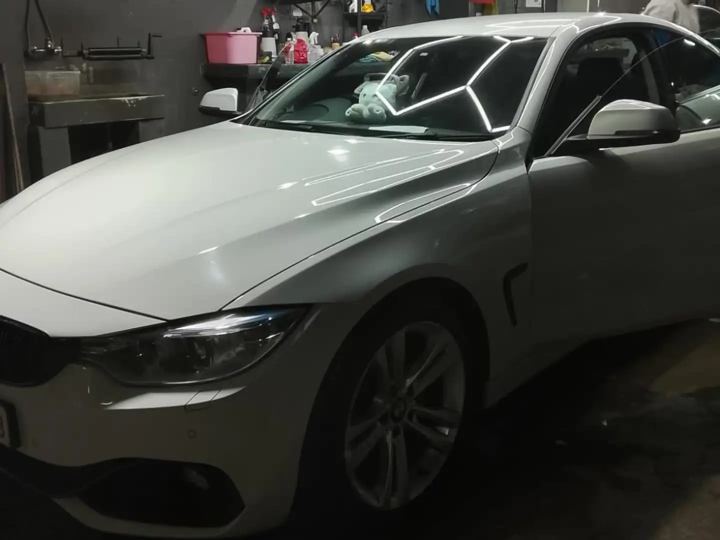 BMW 420 420D UK (immatricule en BELGIQUE) White - 2