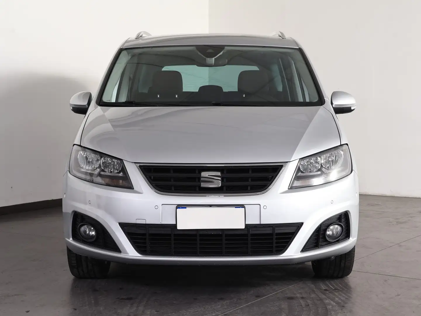 SEAT Alhambra 2.0 tdi cr advance 150cv dsg Grigio - 2