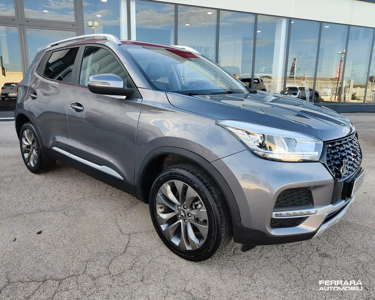 DR Automobiles DR4.0