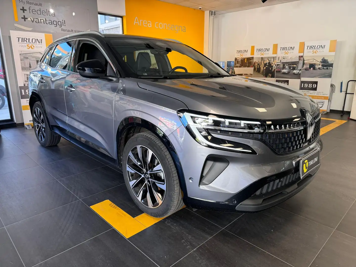 Renault Austral Mild Hybrid 160 Auto Techno Gris - 1