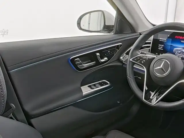 Mercedes-Benz E 300 e T Avantgarde 360 ACC AHK AUT DynLicht LM Ansicht 9