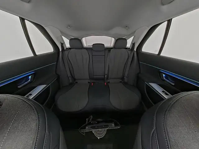Mercedes-Benz E 300 e T Avantgarde 360 ACC AHK AUT DynLicht LM Ansicht 10