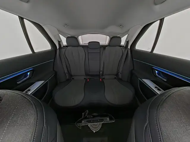 Mercedes-Benz E 300 e T Avantgarde 360 ACC AHK AUT DynLicht LM Ansicht 17