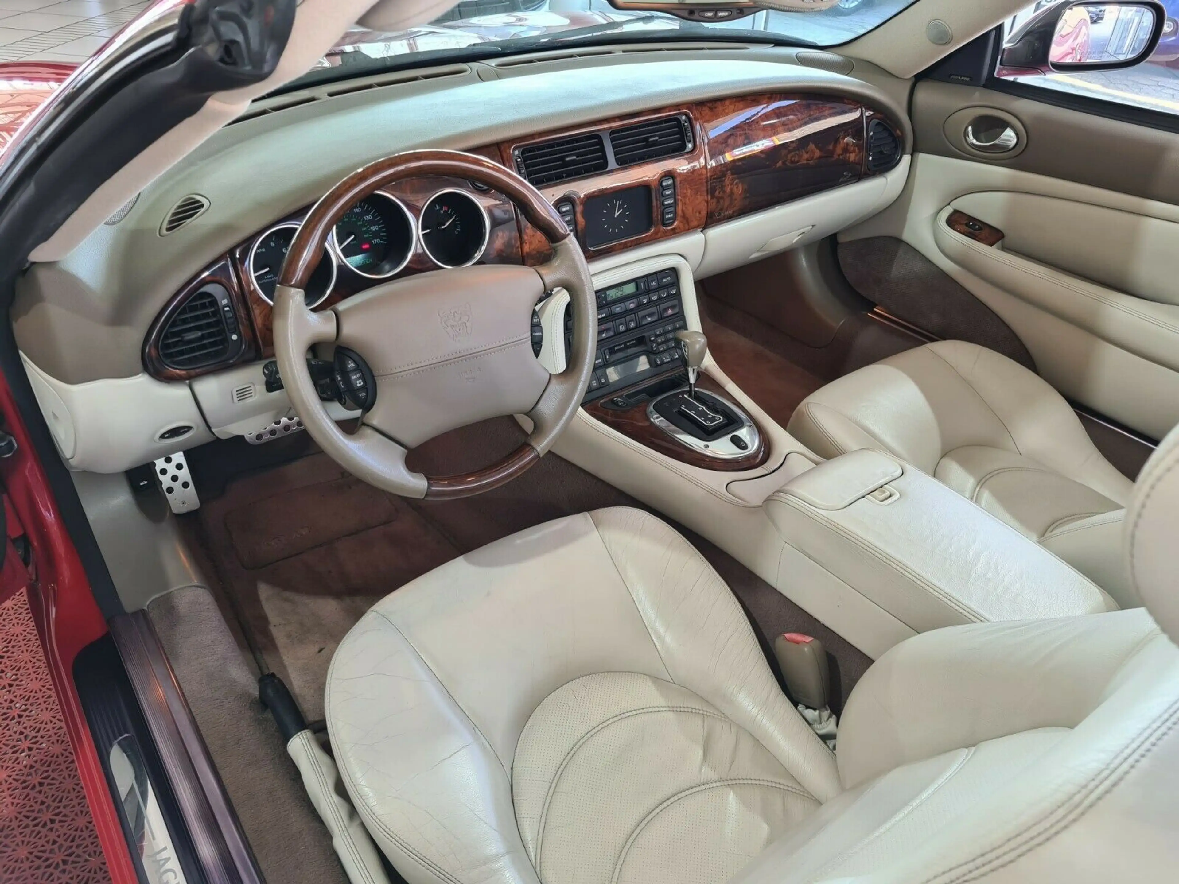 Jaguar XKR Cabriolet Automatik LEDER — photo 11