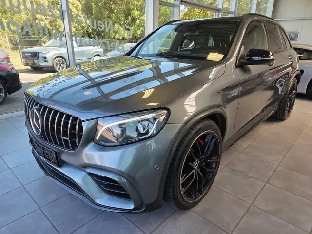 Mercedes-Benz GLC Class view 3