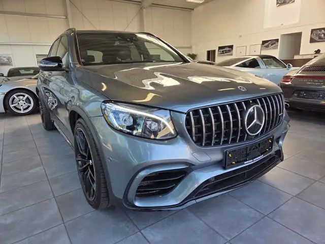 Mercedes-Benz GLC Class view 4