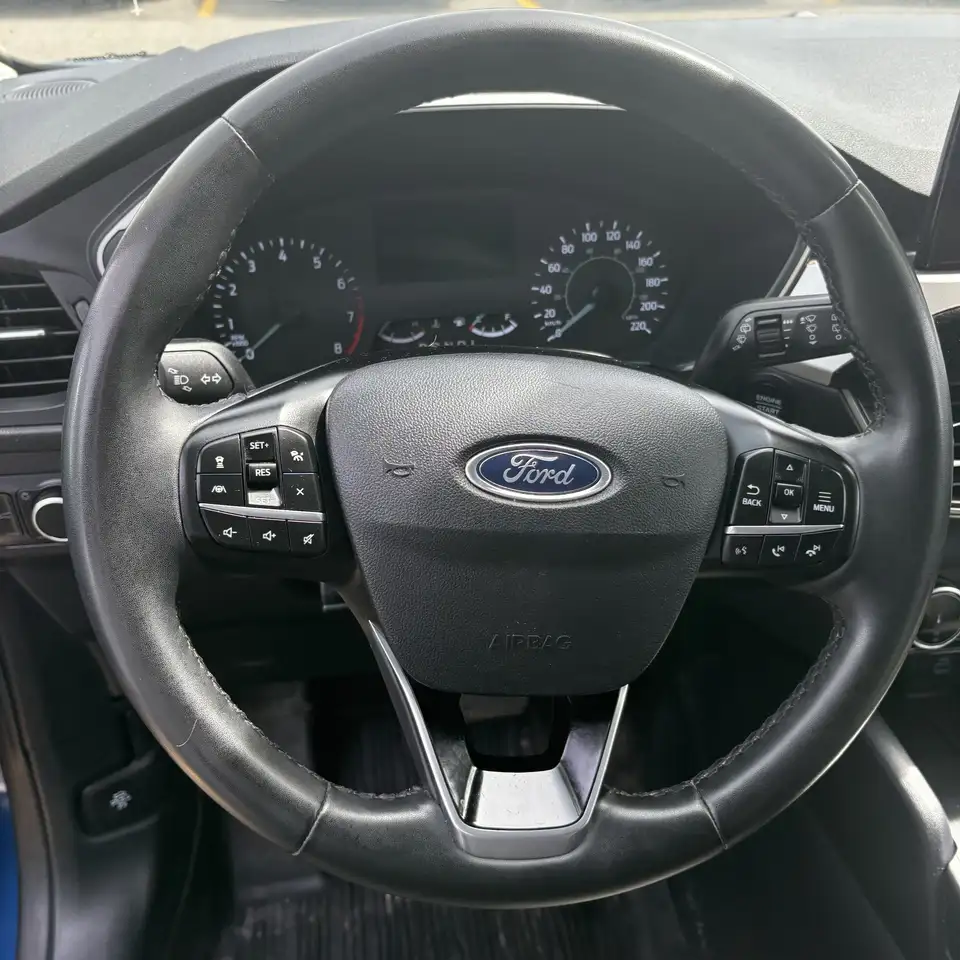 Ford Escape снимка Ford Escape