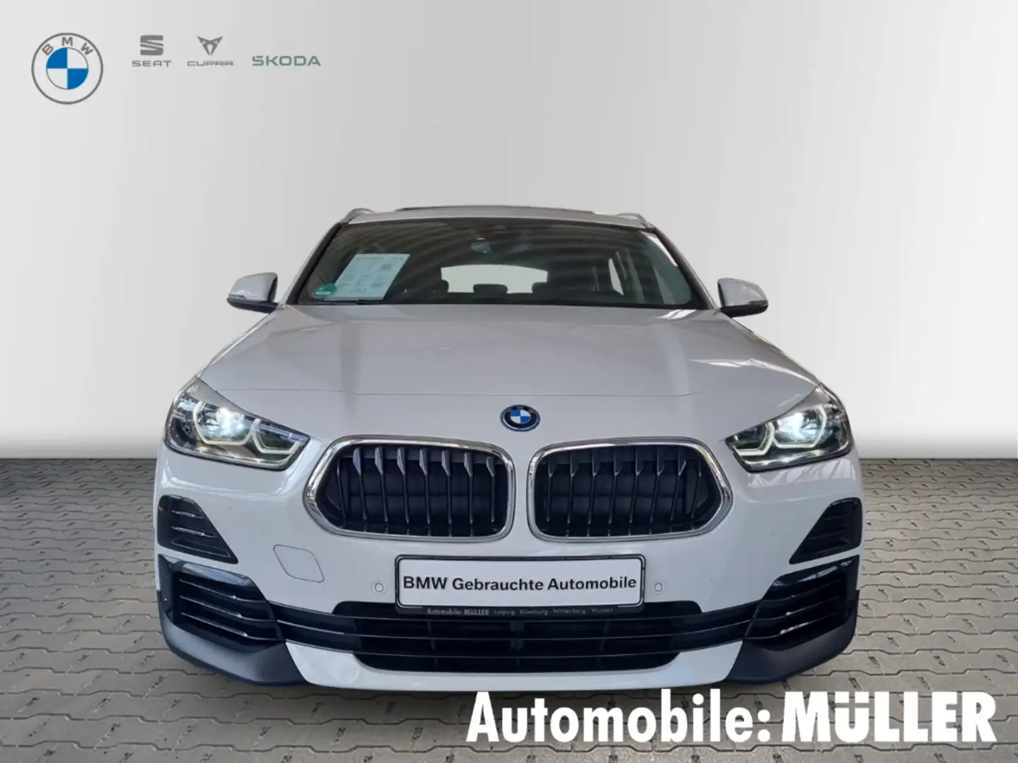 BMW X2 25 e  El. Panodach Navi Soundsystem LED Blanc - 2