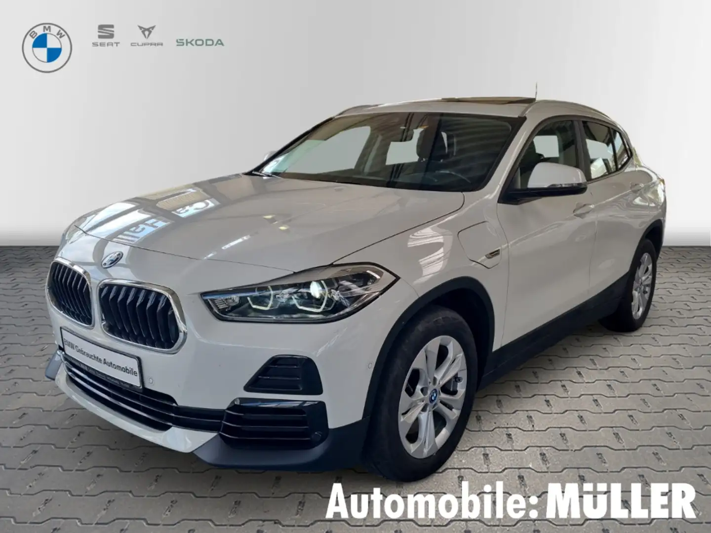 BMW X2 25 e  El. Panodach Navi Soundsystem LED Blanc - 1