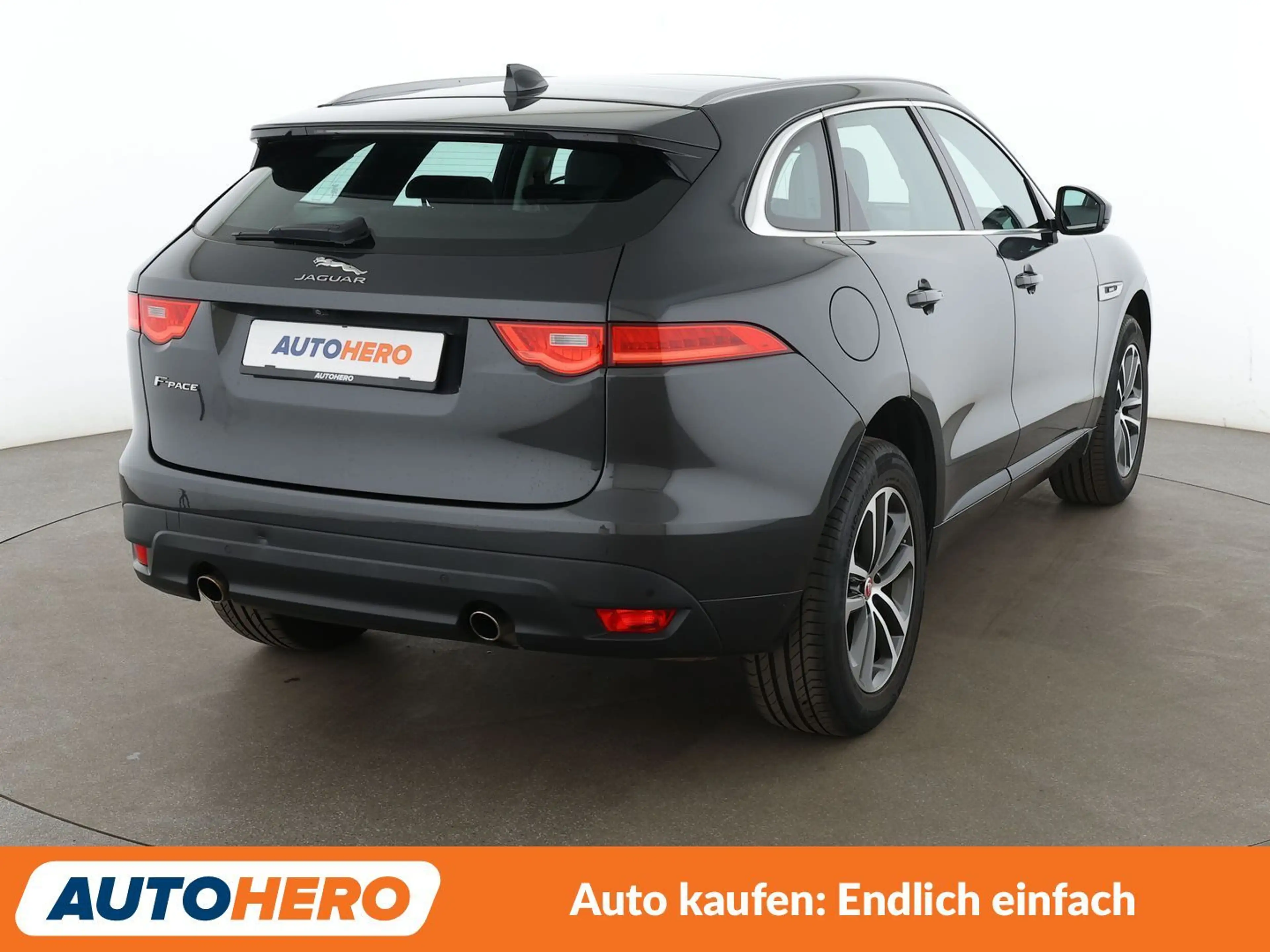 Jaguar F-Pace 25t R-Sport AWD Aut*NAVI*LED*TEMPO*CAM*PDC*SHZ* — photo 6