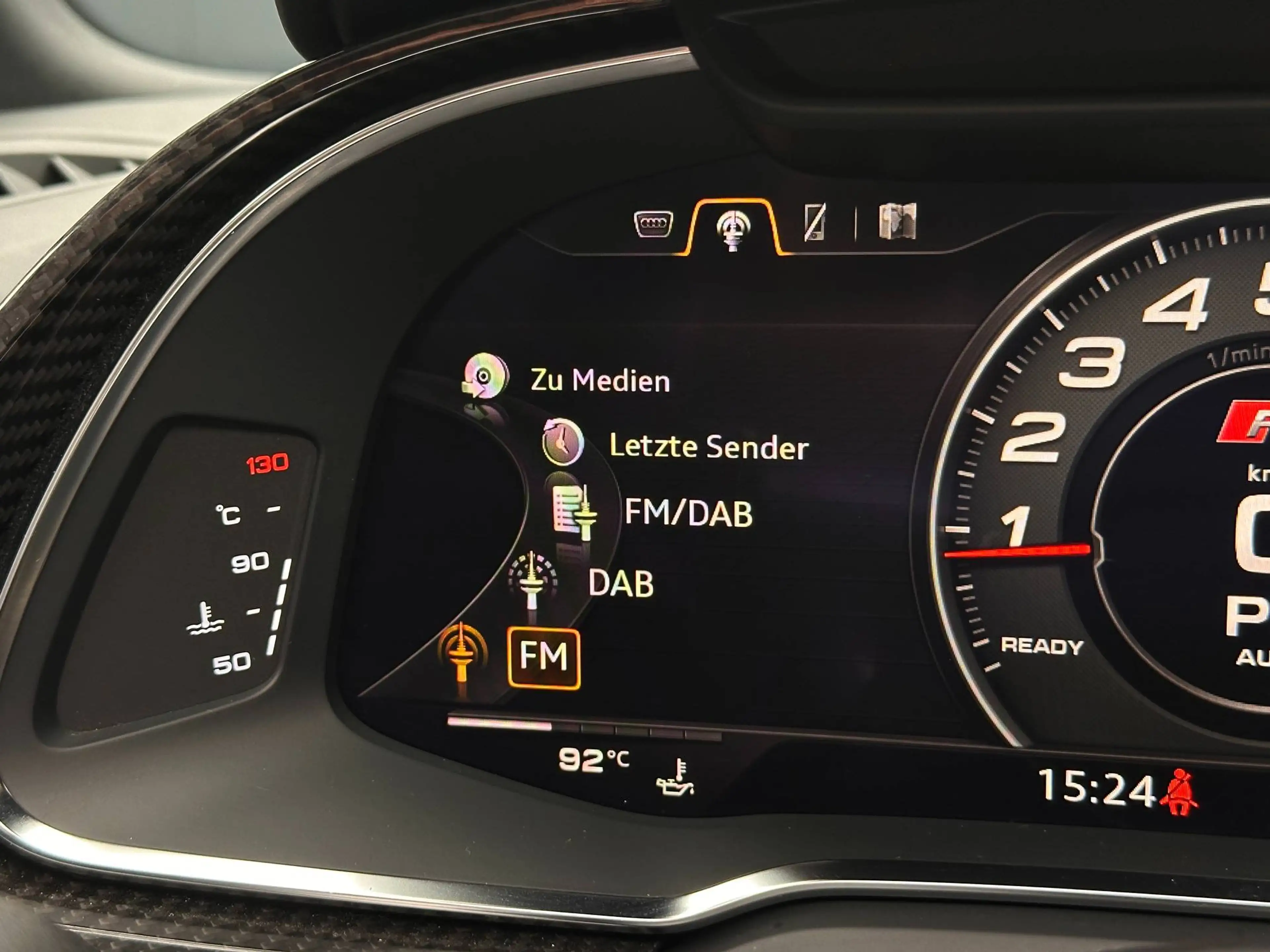 Audi R8 Spyder V10 quattro performance*CARBON*KERAMIK*B&O* — photo 33