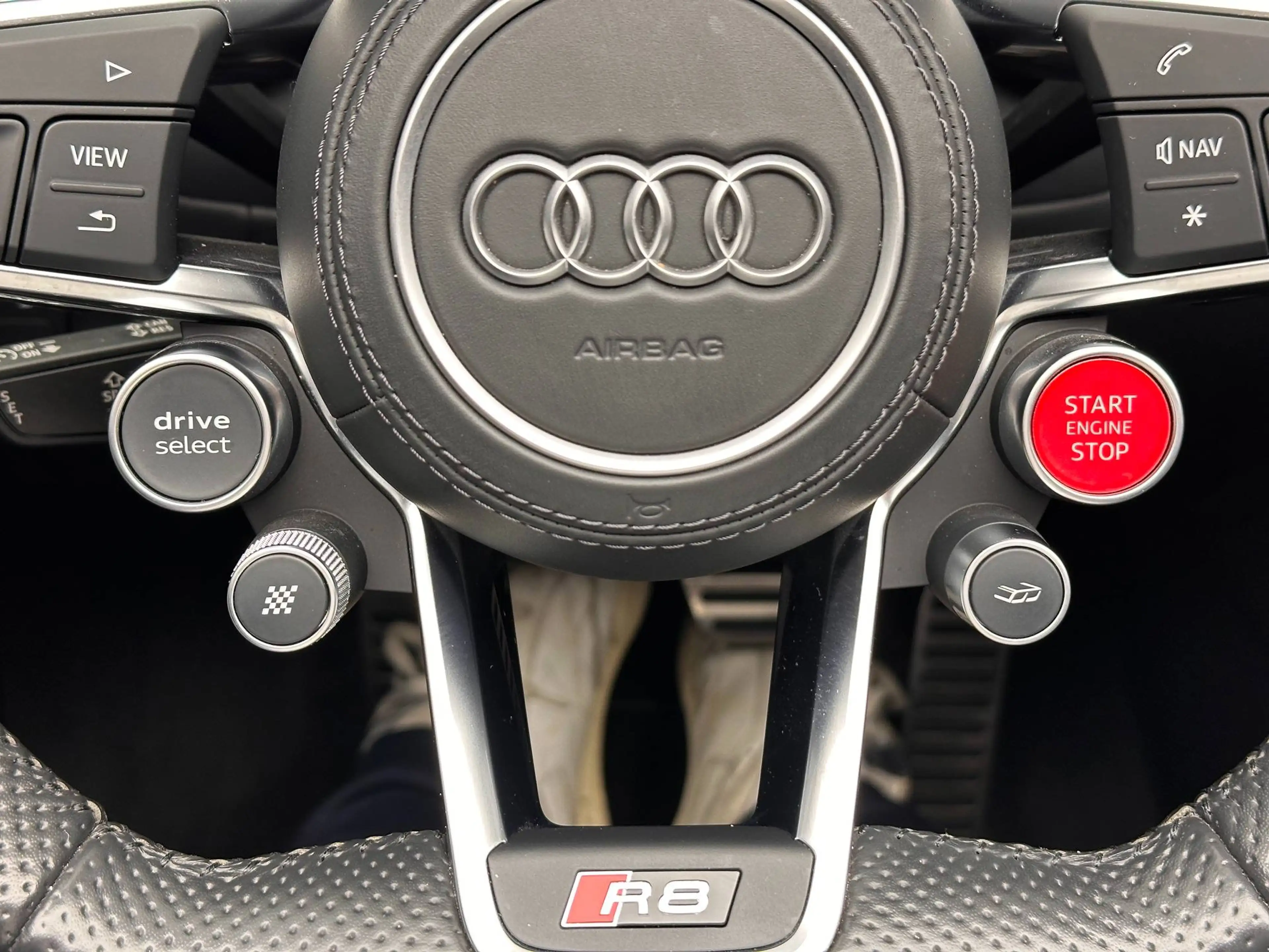 Audi R8 Spyder V10 quattro performance*CARBON*KERAMIK*B&O* — photo 24