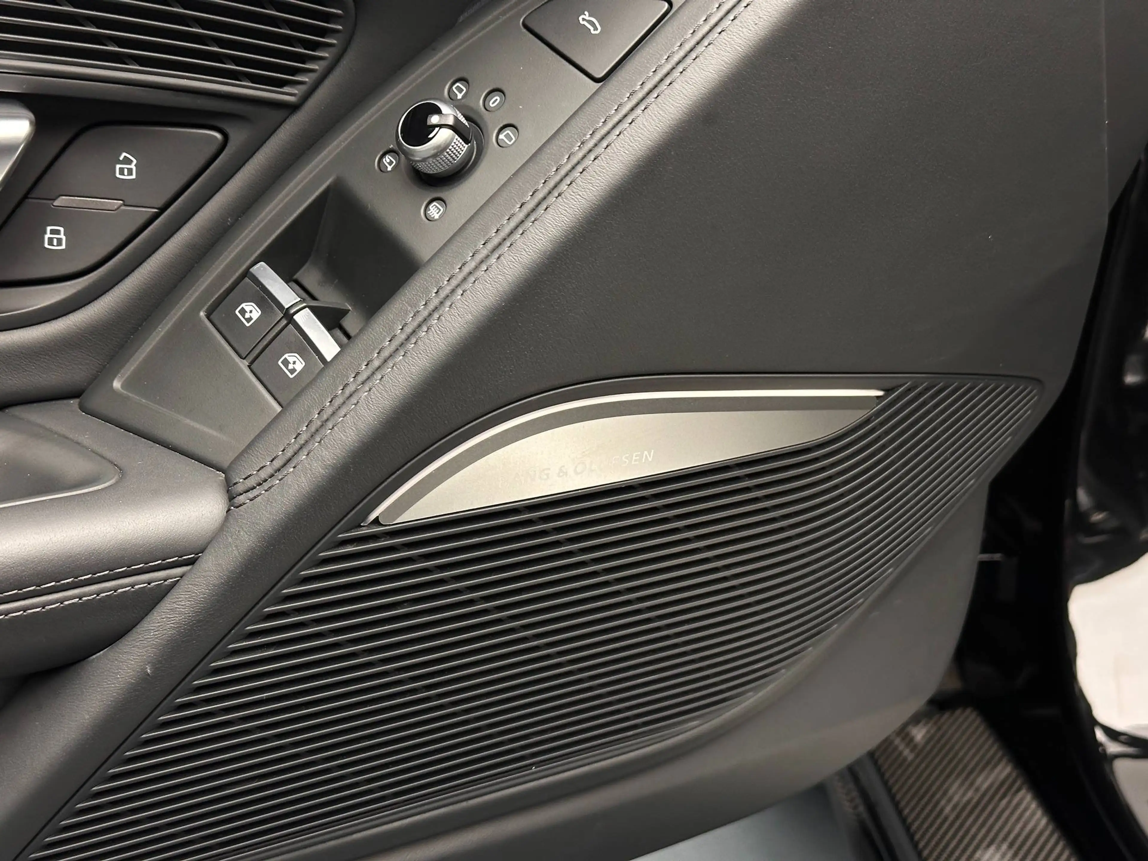 Audi R8 Spyder V10 quattro performance*CARBON*KERAMIK*B&O* — photo 20