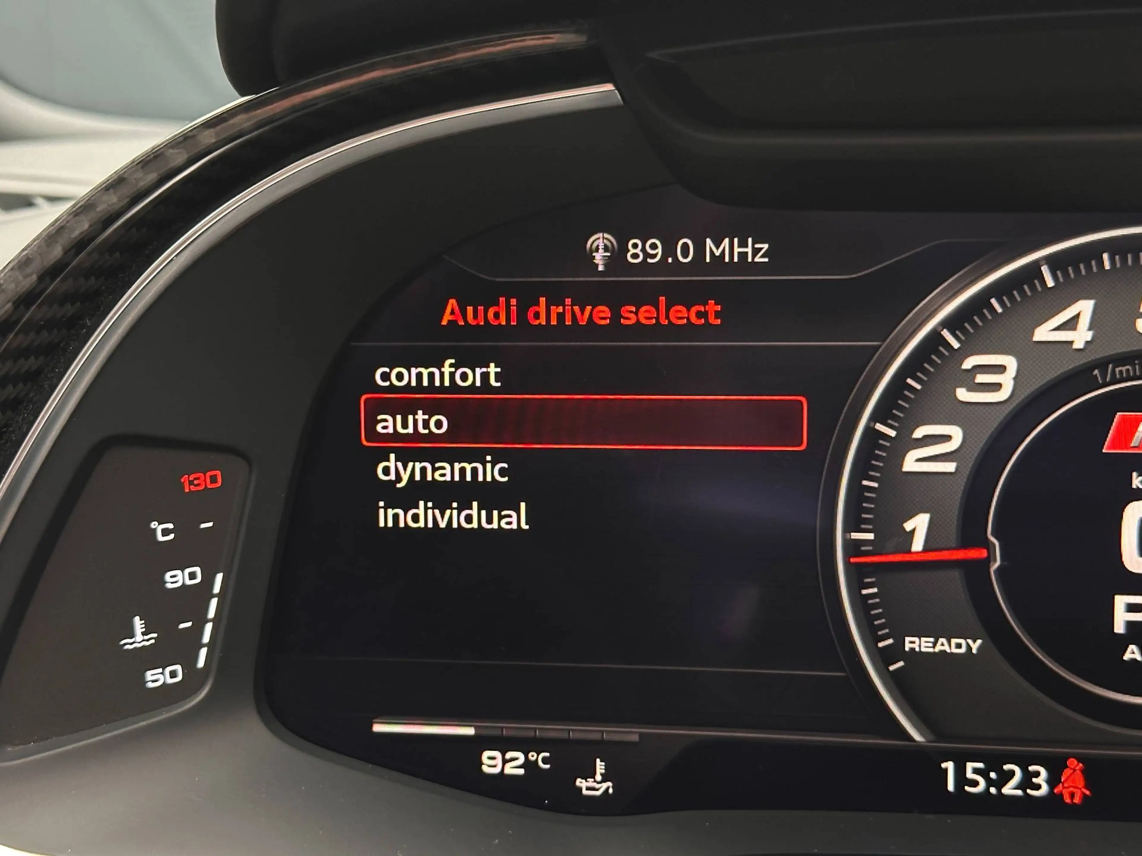 Audi R8 Spyder V10 quattro performance*CARBON*KERAMIK*B&O* — photo 31