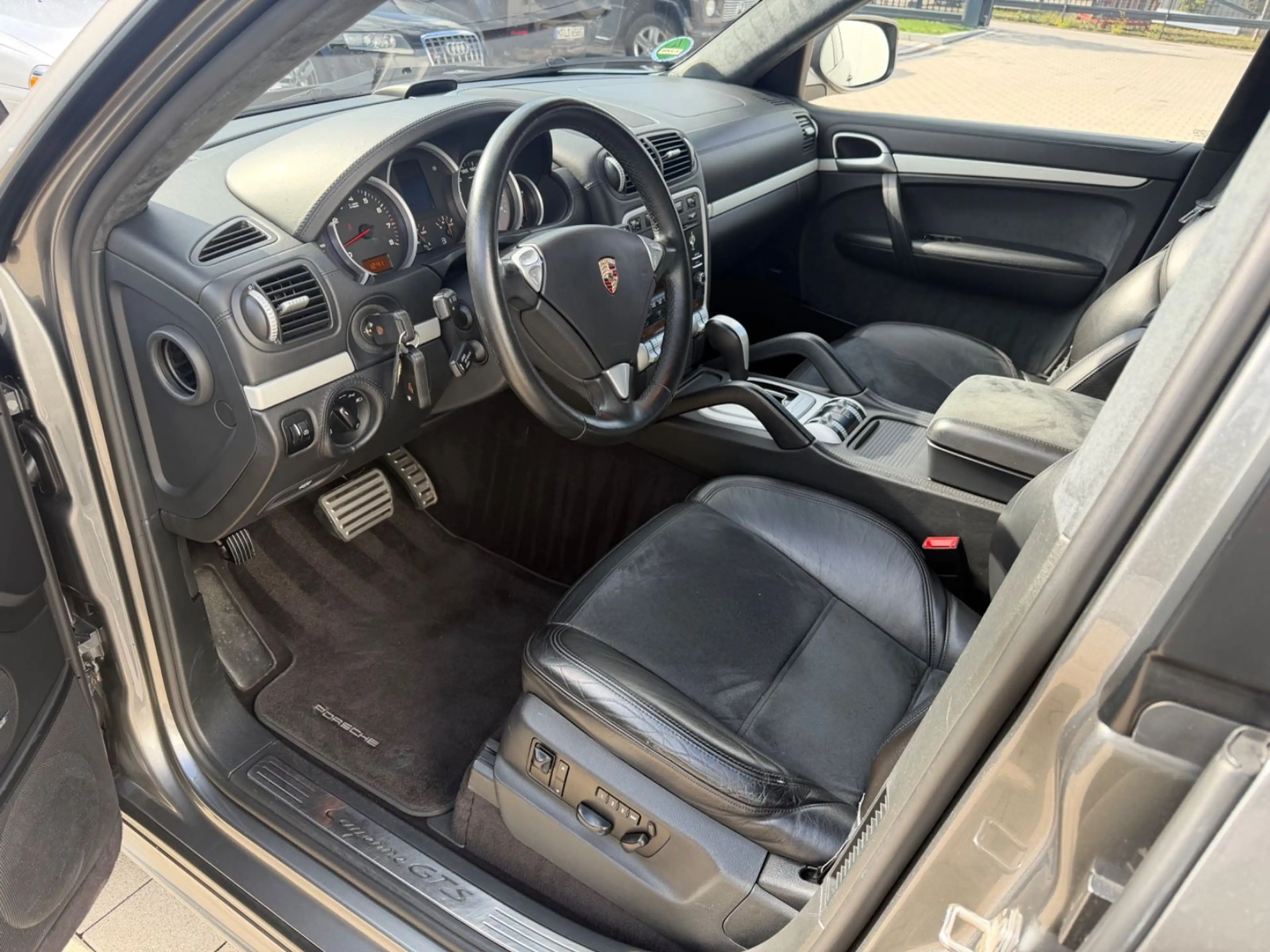 Porsche Cayenne GTS Offroad/Dakar/Transsyberia — photo 11