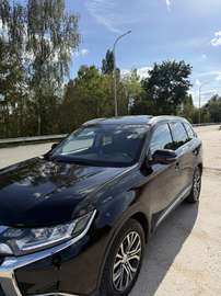 2.2 DI-D 4WD Instyle Premium