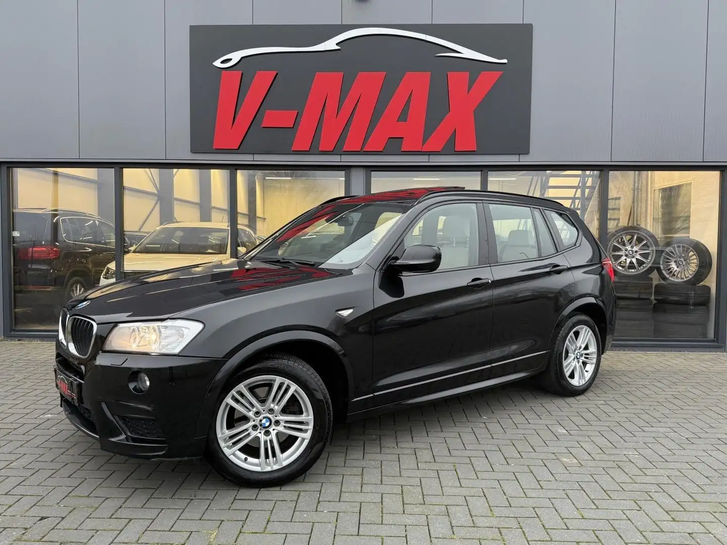 BMW X3 XDrive20i AUT M Sport HUD Pano Leder Xenon Zwart - 1