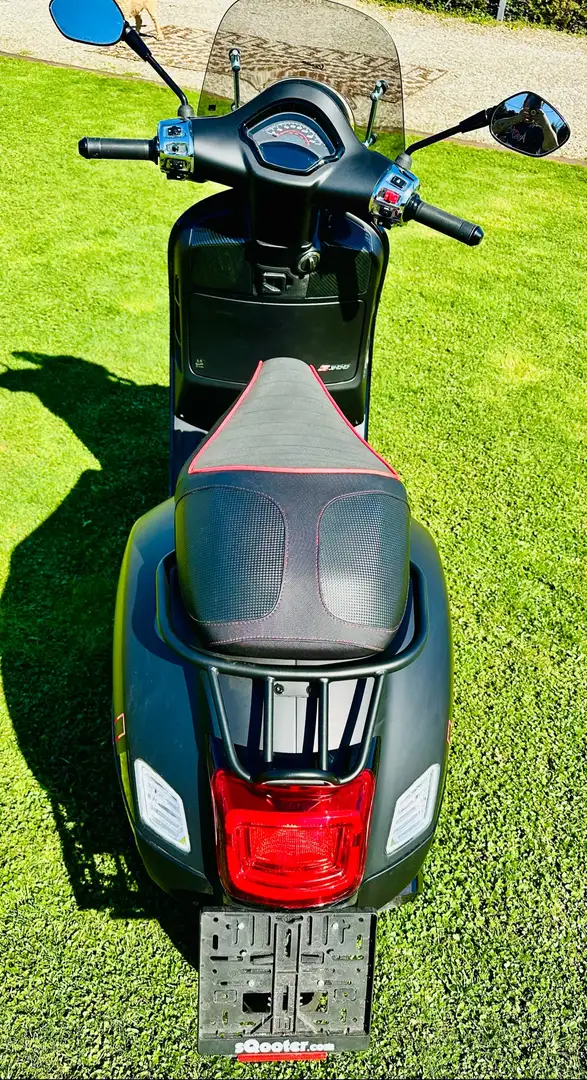 Vespa GTS Super Sport 300 Schwarz - 2