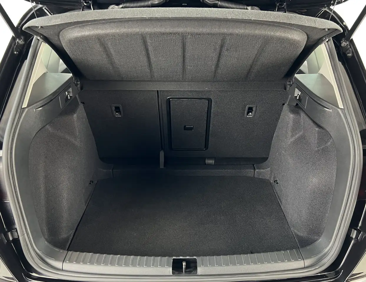 SEAT Ateca Style 2,0TDI 110kW NAVI TEMP SH CarPlay E6, миниатюра 14