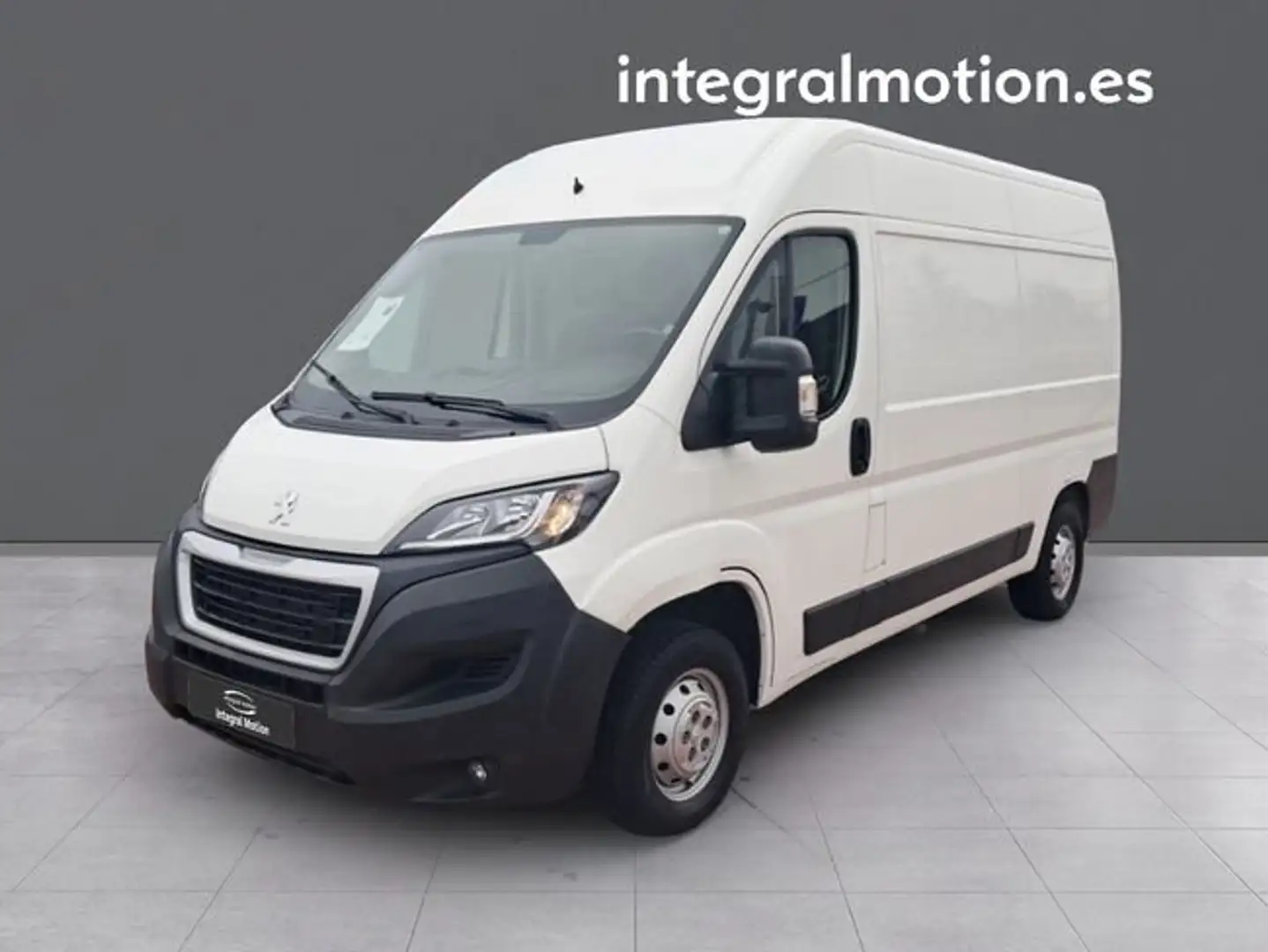 Peugeot Boxer Furgón 2.2BlueHDI 335 L2H2 S&S 140 Blanco - 1