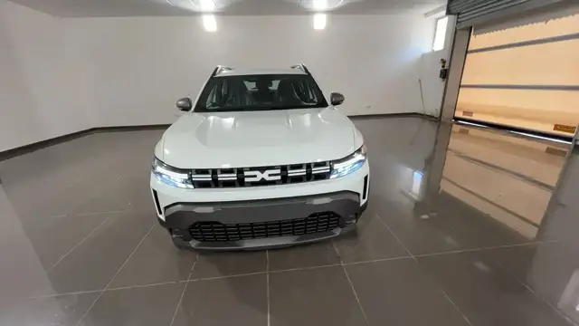 Dacia Duster view 18