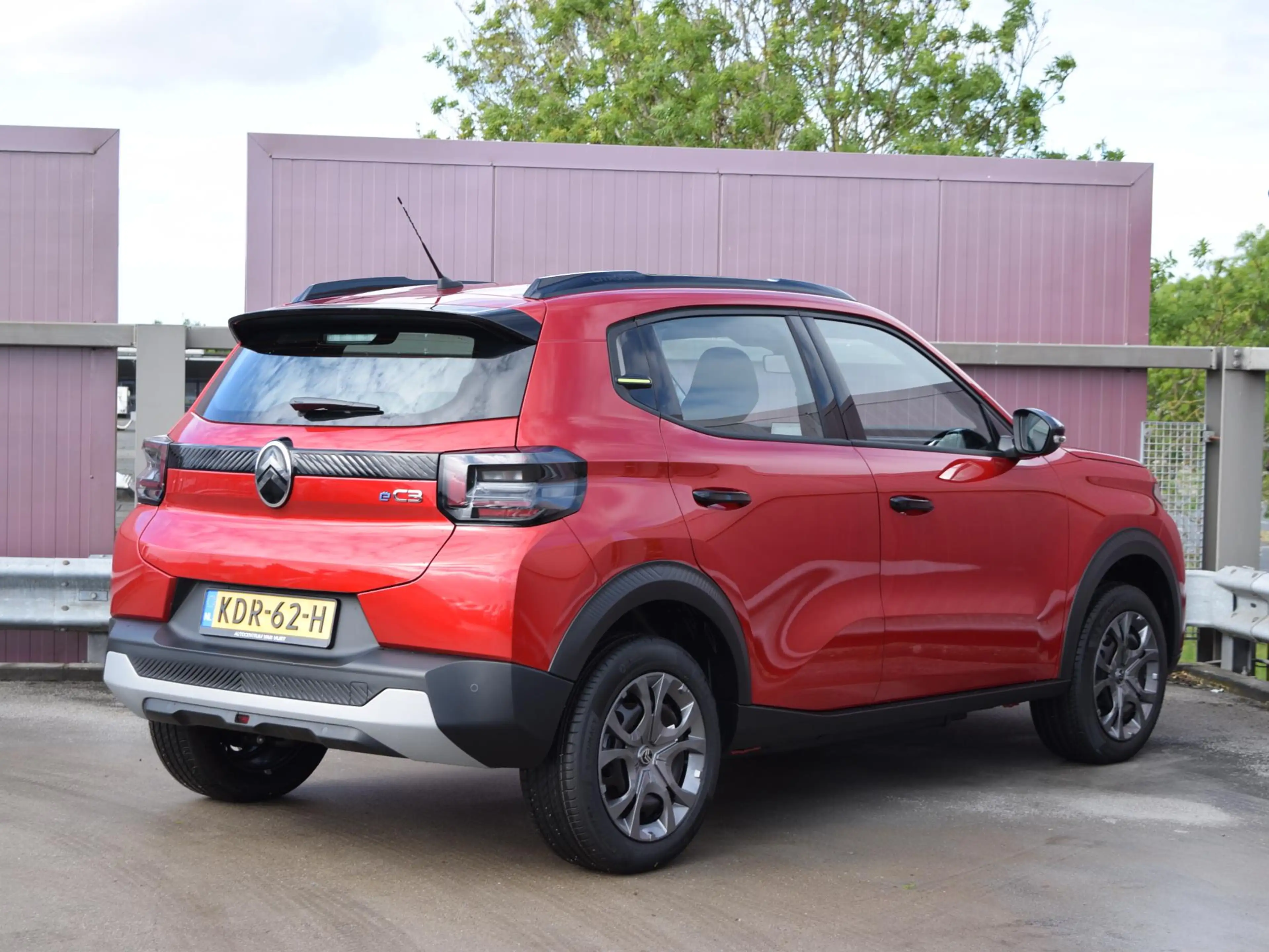 Citroen E-C3 Plus 113pk Comfort Range 44 kWh | NAVI | PARKEERSE — photo 3