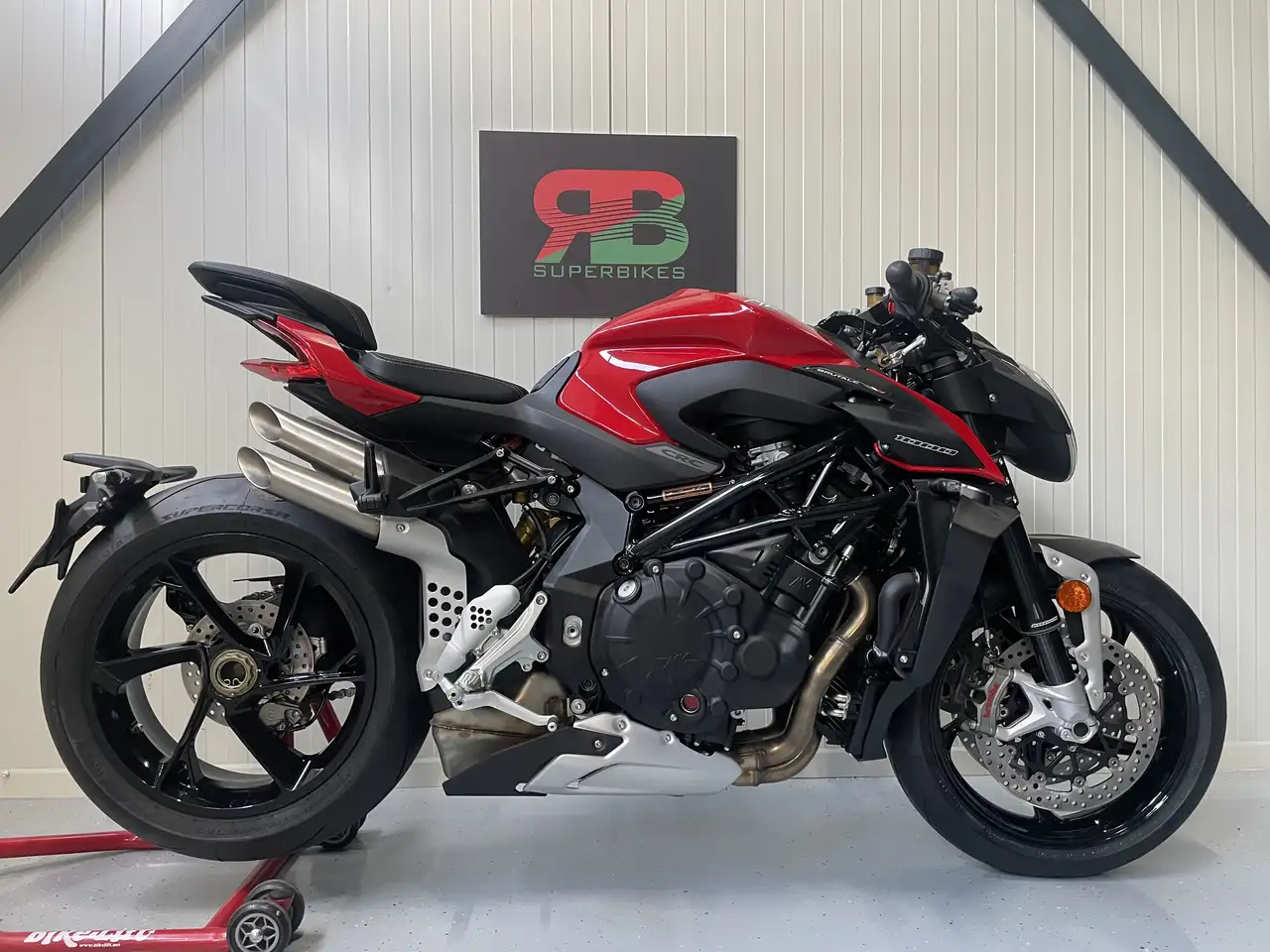 MV Agusta Brutale