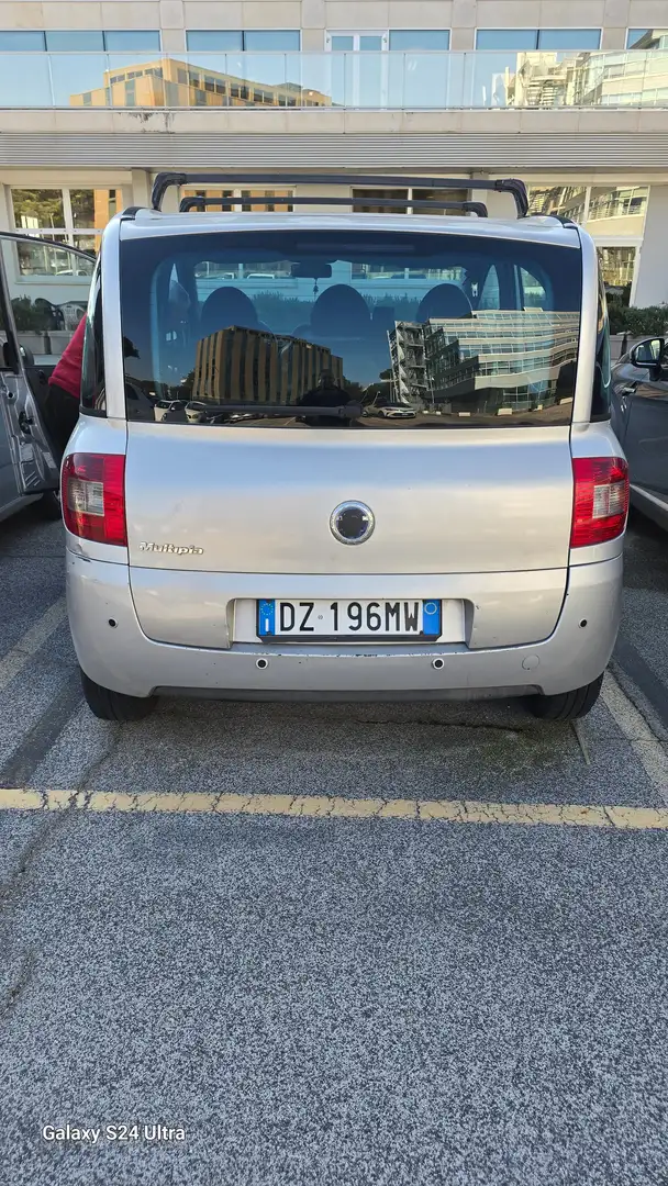 Fiat Multipla Active 1900 jtd anno 2010 Plateado - 2