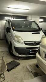 Vivaro Life Edition L1H1 2,5 DTI 2,9t Life Edition