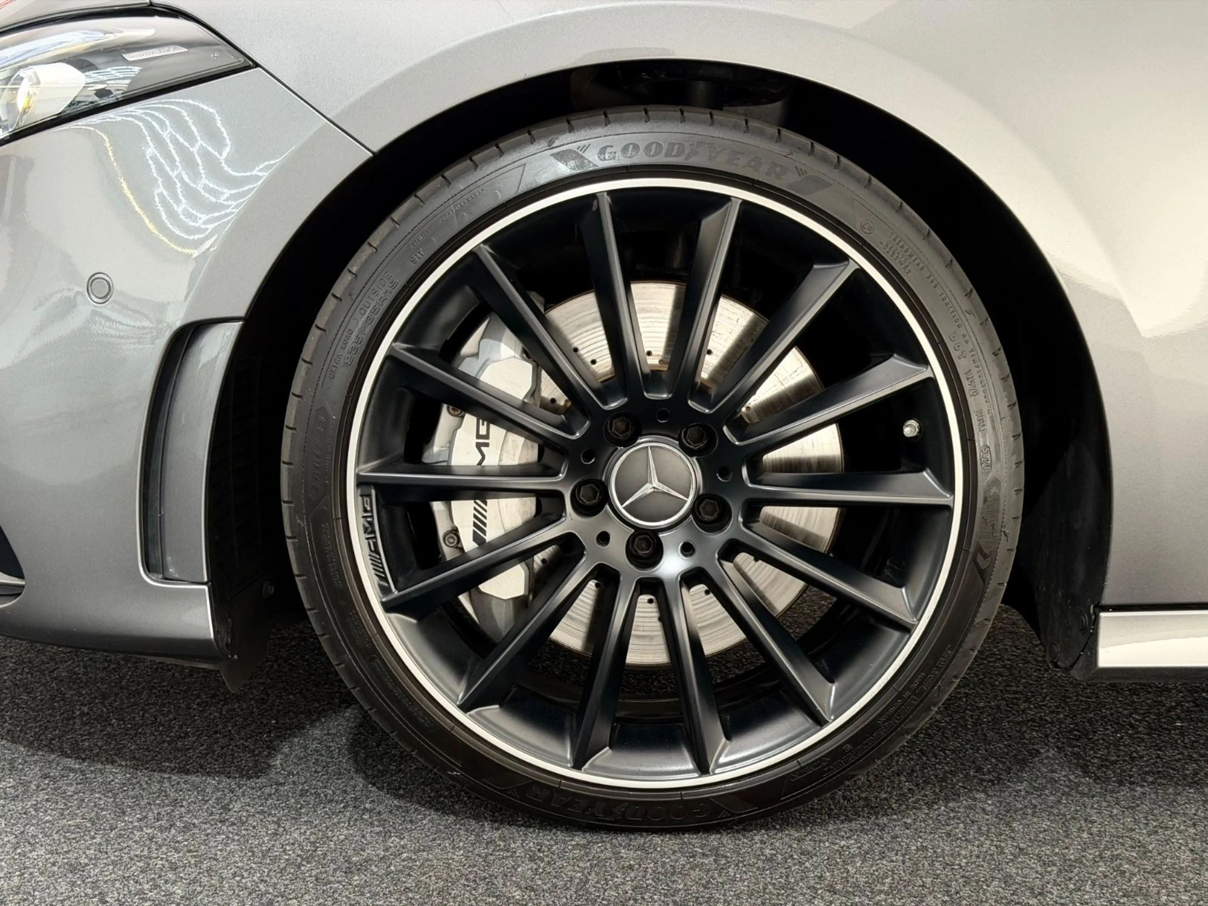 Mercedes-Benz A 35 AMG 4Ma. Lim.*NIGHT*LED-360°-BURM-PANO-ACC — photo 12