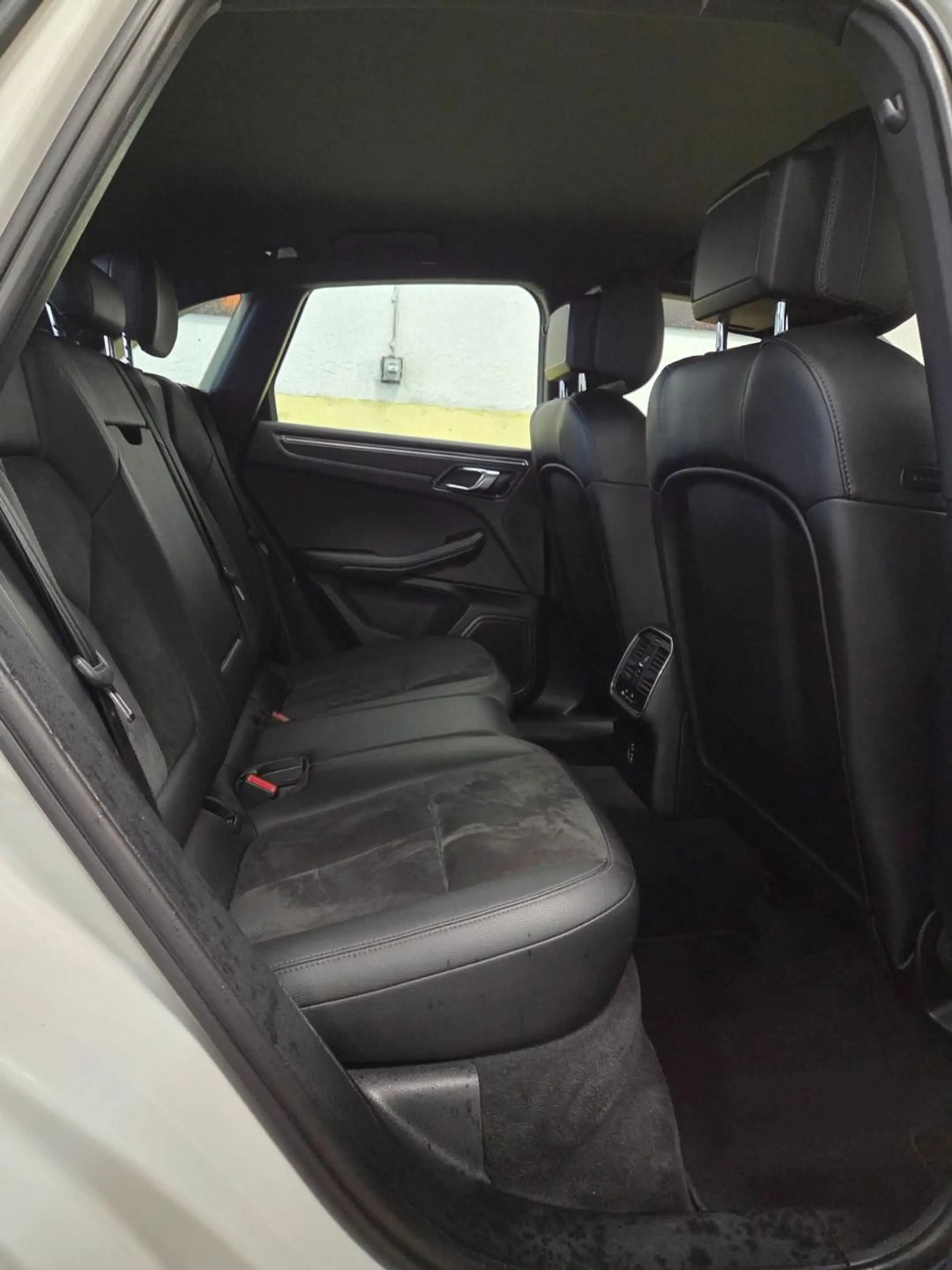Porsche Macan 2.0 PDK 360° Deutsches Fahrzeug unfallfrei — photo 10