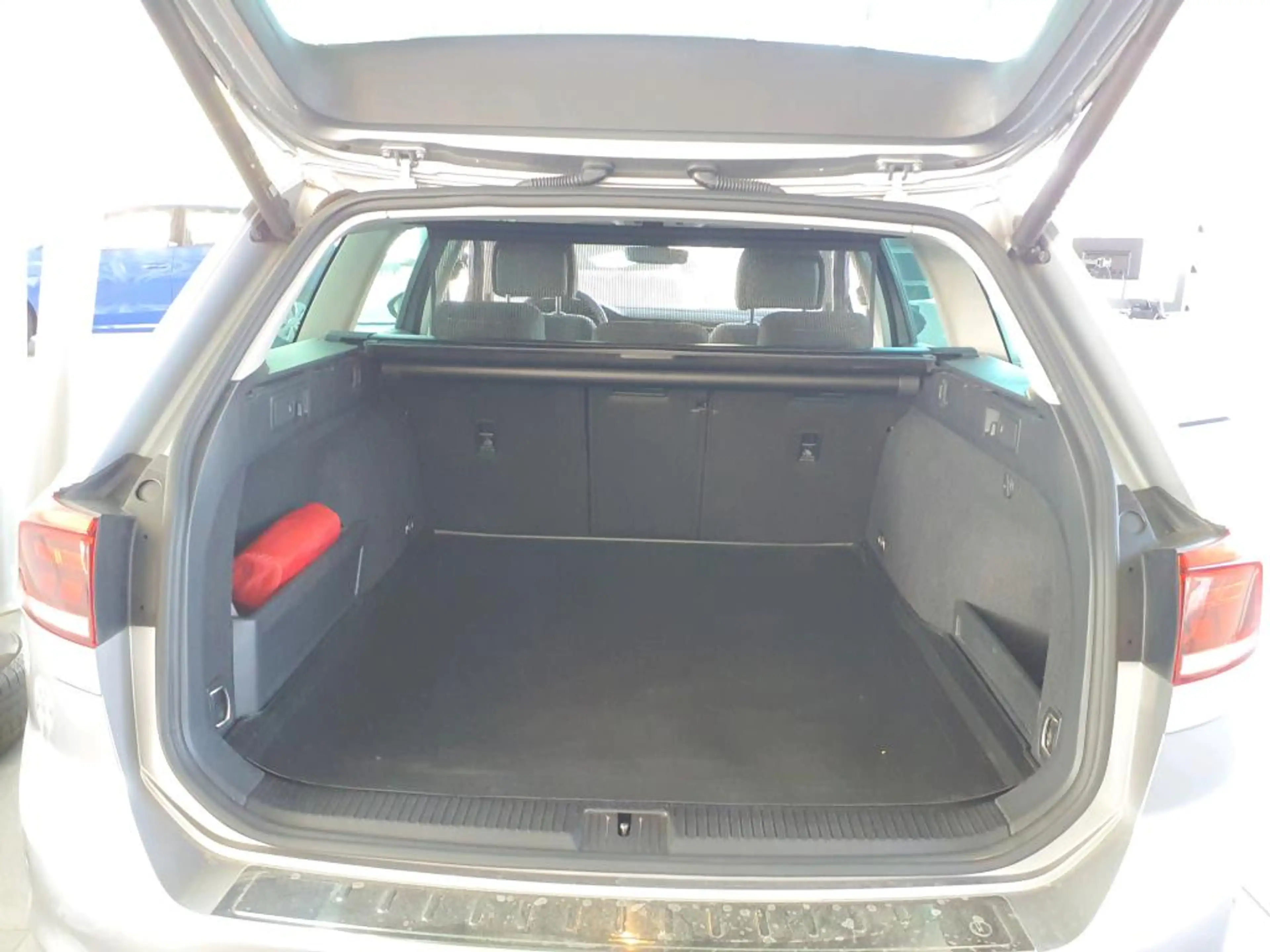 Volkswagen Passat Variant Business 147KW*STHZG*CAM*Massage*Insp-NEU* — photo 12