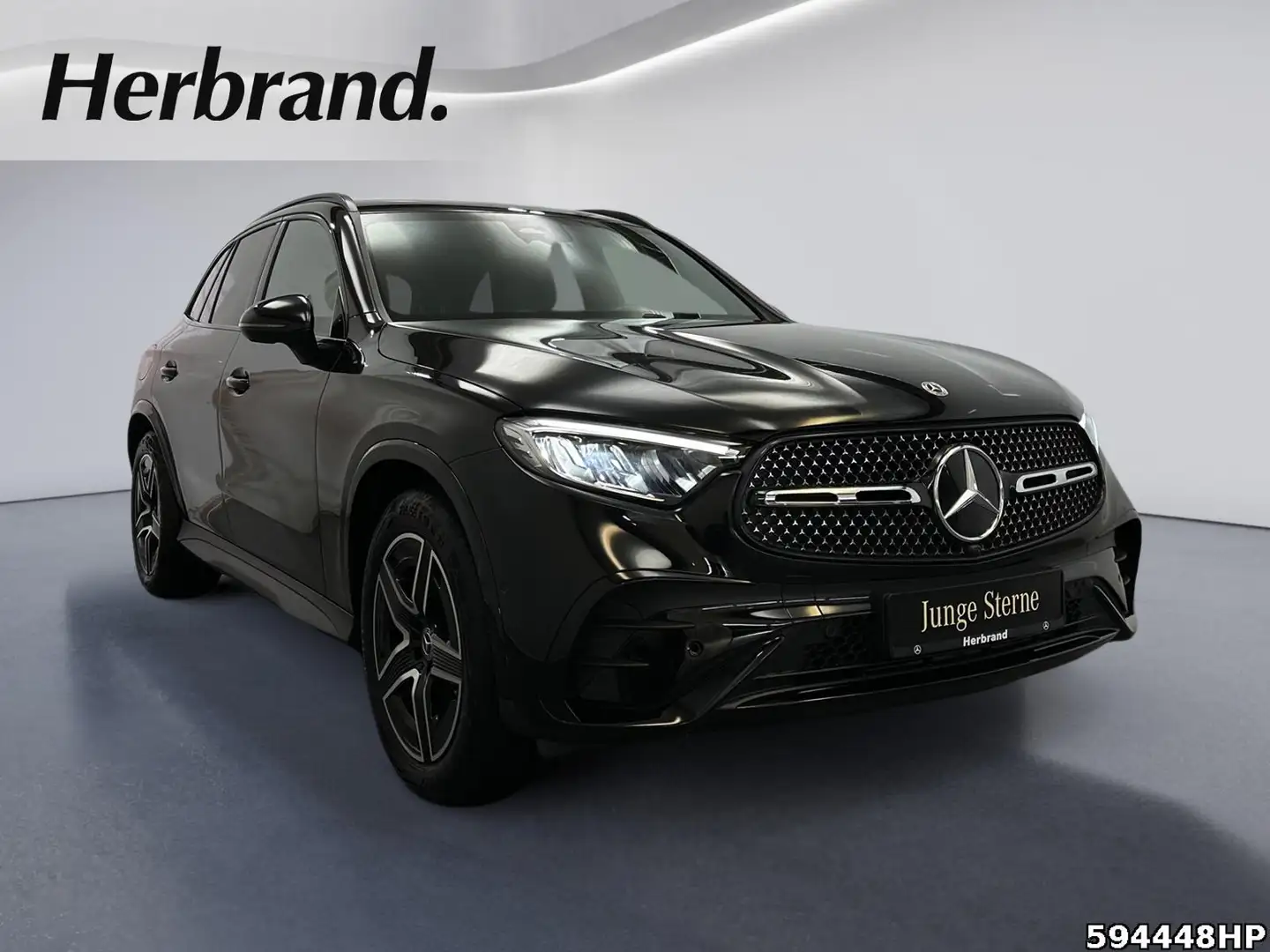 Mercedes-Benz GLC 300 d 4M AMG Night MEMORY AHK DISTRONIC Schwarz - 2